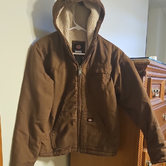Dickies Chocolate Brown Kids Puffer Jacket with Hood - Picture 1 of 2